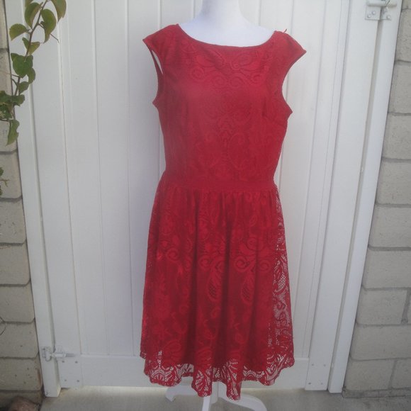 London Times Dresses & Skirts - London Times Dress Red Lace Dress Size 12